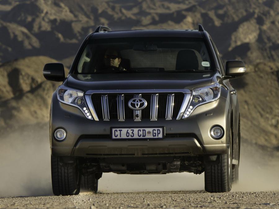  Toyota Land Cruiser Prado 2013 года  (ZA) (фото 3 из 16)